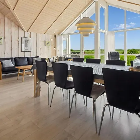 Jonna - 700m From The Sea By Interhome *