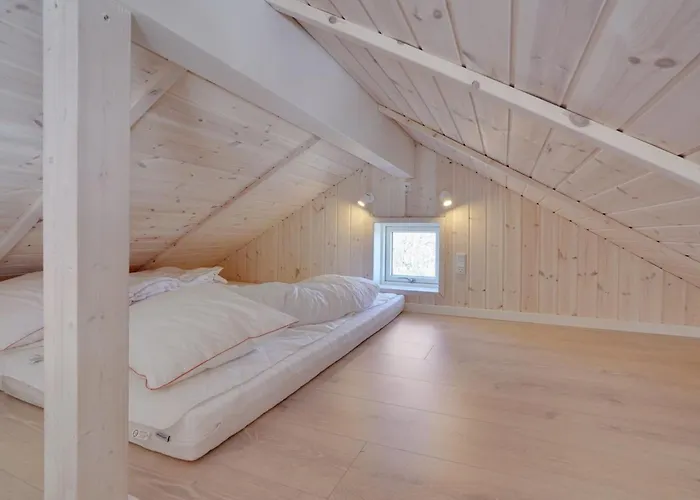 Jonna - 700m From The Sea By Interhome *