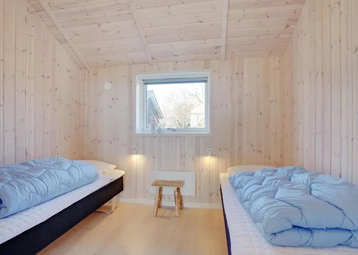 Jonna - 700m From The Sea By Interhome