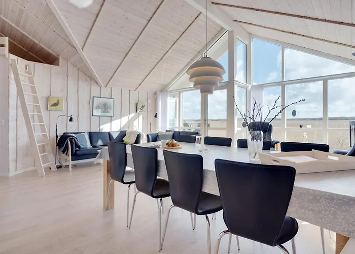 Jonna - 700m From The Sea By Interhome